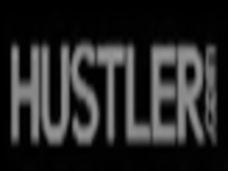 Hustler: terrific rubia consigue golpeado con un grande correa en putz