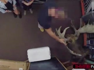 Brunette and blonde Lesbians wants to sell a moose head gets fucked