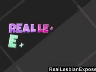 Reallesbianexposed - gedraaid op lesbiennes fooling rond