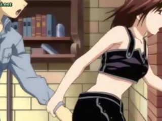 Erotik anime streetwalker në e zezë çorape të gjata