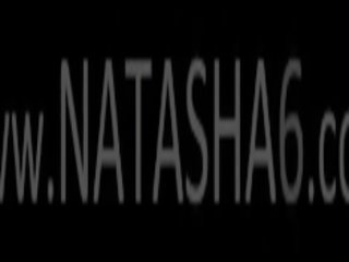 Natashas প্রথম মেয়ে বন্ধু থেকে poland